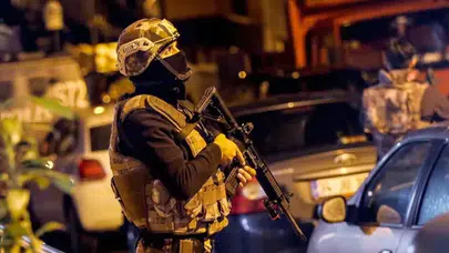 İstanbul'da şafak operasyonu: DEAŞ'ın sosyal medya ekibi yakalandı!