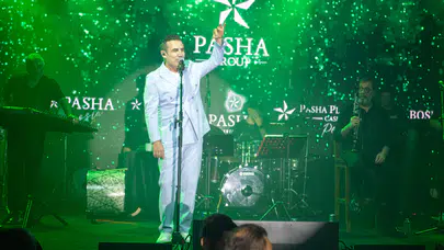 Ferhat Göçer Kıbrıs’ta romantizm rüzgarları estirdi