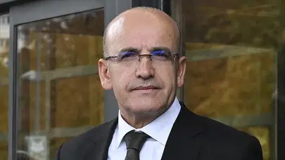 Şimşek'ten cari denge yorumu: Nisan'da gerileme, mayısta bozulma bekleniyor