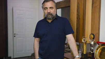 Oktay Kaynarca hastaneye kaldırıldı: Gıda zehirlenmesi teşhisi konuldu