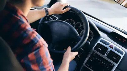 Milyonlarca sürücüye kötü haber: O yaşı geçtiyseniz ehliyetiniz gidebilir!