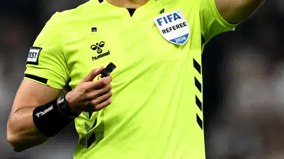 Süper Lig'de sezon finalinin hakemleri açıklandı: İki maçta kadın hakem görev yapacak!