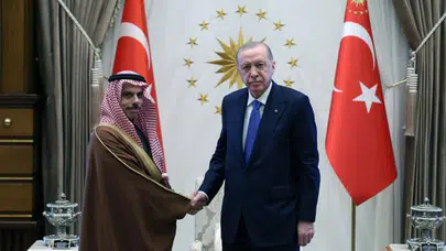 Türkiye ve Suudi Arabistan arasında vize muafiyeti anlaşması imzalandı