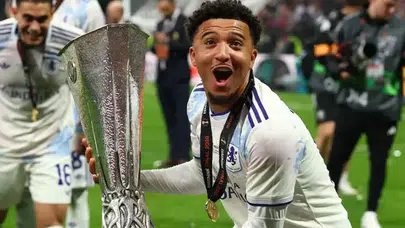 İstanbul’da kupa kaldırmıştı, şimdi Süper Lig yolunda: Jadon Sancho sürprizi!