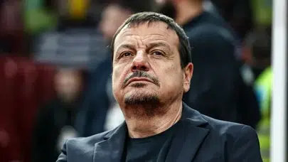 Atina’da bir devrin sonu: Ergin Ataman Panathinaikos’a veda etti!