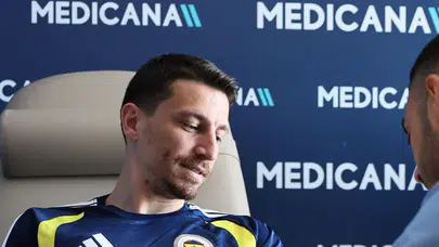 Kontratı bitmişti ama... Mert Hakan Yandaş Fenerbahçe için kontrolden geçti!