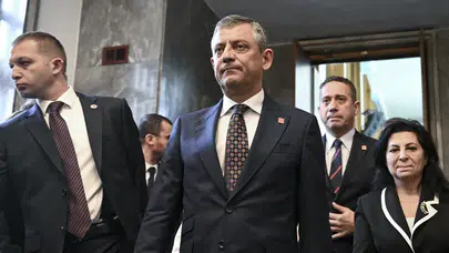 Mahkemeden Özgür Özel’in kurultay talebine ret!