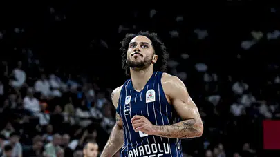 Anadolu Efes’ten Shane Larkin kararı! 8 yıllık efsane dönem sona erdi