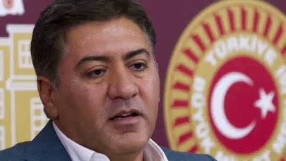 Murat Emir kiminle evli? Eşi kim, milletvekili mi, Evrim Rızvanoğlu kimdir, nasıl tanıştılar, ne zaman evlendiler?