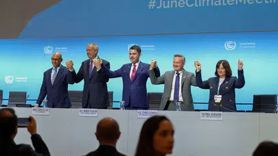 Bonn’da COP31 rüzgarı: Bakan Kurum'dan küresel iklim eyleminin yol haritaları