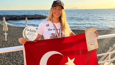 Tarih yazdı! 17 yaşındaki Eda, Capri-Napoli’yi solo geçen ilk Türk oldu