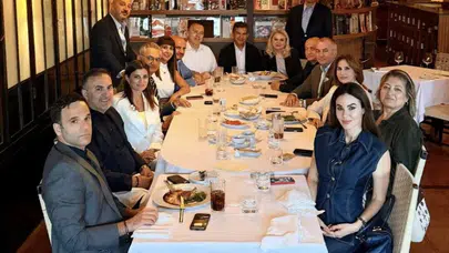 İş dünyası Ahmet Eler'in ev sahipliğindeki öğle yemeğinde buluştu