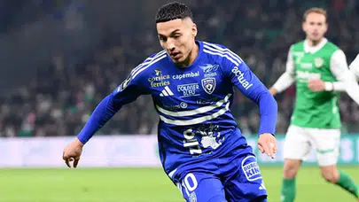 Bursaspor'dan yılın transfer bombası! Fransız yıldız imzayı attı