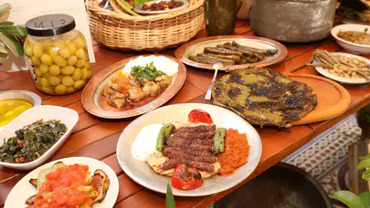 Şehzadeler şehrinde gastronomi rüzgarı: Ziyaretçiler akın etti, yıldız Manisa Kebabı oldu!