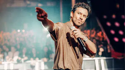 Buray'ın en hit şarkıları Buray En İyileriyle albümüyle plak formatında yayınlandı
