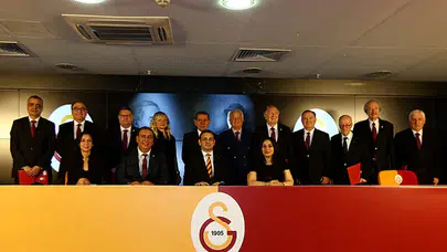 Galatasaray’da Dursun Özbek dönemi başladı: Şubelerin yeni patronları belli oldu!
