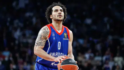 EuroLeague’de yılın bombası: Shane Larkin ezeli rakibe gidiyor!