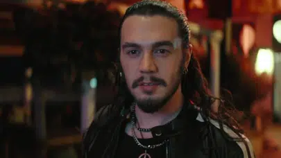 Barış Akarsu: Merhaba filmi konusu ne? Ne zaman ve nerede çekildi, oyuncuları kimler, başrol İsmail Ege Şaşmaz kimdir?