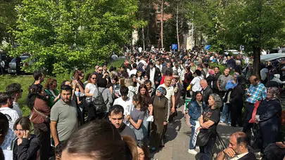 TYT'den ilk yorumlar!: 'Önceden iki şık arasında kalıyorduk, şimdi beş şık'