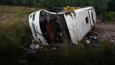 Gezi dönüşü facia! Isparta'da tur minibüsü devrildi, ölü ve yaralılar var