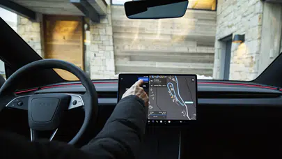 AB’yi beklemiyorlar: Finlandiya’dan Tesla FSD için flaş hamle!