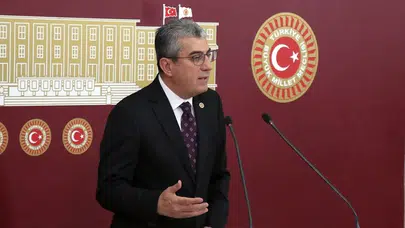 CHP’de hareketli dakikalar: Gökhan Günaydın göreve iade edildi!