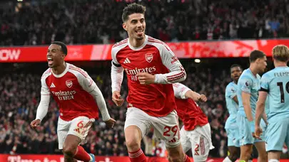 Avrupa’da Arsenal laneti: Finallerin kaybedeni Budapeşte’de de yıkıldı!