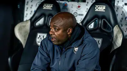 Süper Lig kulüpleri sıraya girdi: Pierre Webo teknik direktörlüğe hazırlanıyor!