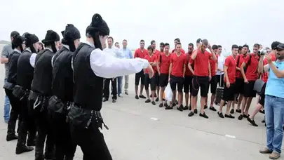 Türkiye Halk Oyunları Federasyonu İstanbul'da 5 bin kişiyle horon rekoru deneyecek