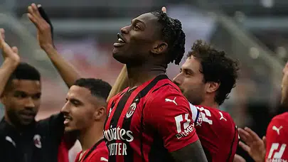 Süper Lig devlerinin listesindeydi: Rafael Leao Milan’daki geleceğini noktaladı!