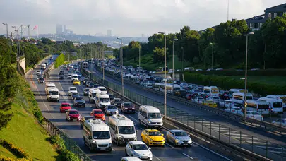 İstanbul’da haftanın ilk sabahı kördüğüm: Yoğunluk %67’yi buldu!