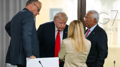 Washington-Roma hattında 'fotoğraf' depremi: Trump’ın sözleri İtalya’yı ayağa kaldırdı!