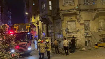 Mideleri zehirleyeceklerdi! Depoda 30 ton tarihi geçmiş gıda ele geçirildi
