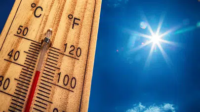 Meteoroloji haritayı güncelledi! O illerde kuvvetli sağanak, sıcaklıklar zirve yapıyor