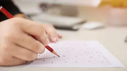 MEB'den LGS'de bir ilk: Sınav arasında öğrencilere beslenme paketi dağıtılacak