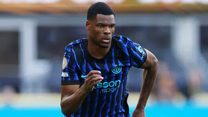 Denzel Dumfries kimdir, nereli ve kaç yaşında? Bonservisi ne kadar, Real Madrid'e transfer oldu mu, imzayı attı mı?