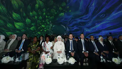Emine Erdoğan'ın himayelerinde düzenlenen uluslararası Sıfır Atık Forumu başladı