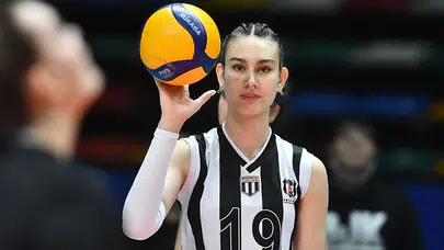 Defne Başyolcu kimdir ve kaç doğumlu? Aslen nereli, evli mi, çocuğu var mı, hangi takımda oynuyor, boyu kaç?