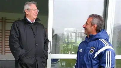 Fenerbahçe'de transferin rotası çizildi! İsmail Kartal’dan yönetime net talep