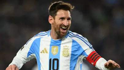 Dünya Kupası tarihinde bir ilk: Messi erişilmez zirveye tek başına oturdu!