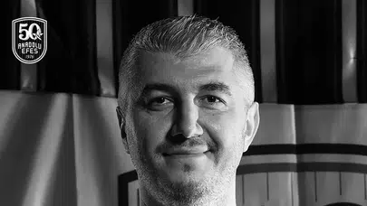 Anadolu Efes’i yıkan vefat: Genç antrenör Serhat Güneş hayatını kaybetti