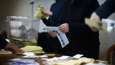 AK Parti masasındaki son anketi açıkladı: 'Ekim ayından beri yükselişteyiz!'