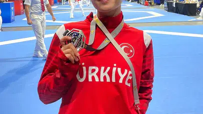 Tatamiden gümüş çıktı: Zehra Orhan Paris yolunda engel tanımıyor!