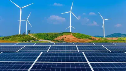 Küresel enerjide tarihi eşik: Temiz enerji ilk kez kömürü geride bıraktı!