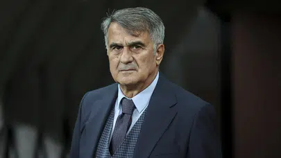 'Dünya Kupası'nda sırıtıyor!' Şenol Güneş'ten elenen A Milli Takım'a sert eleştiriler