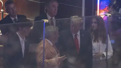 NBA finallerinde Trump'a soğuk duş! Islık sesleri eşliğinde yuhalandı