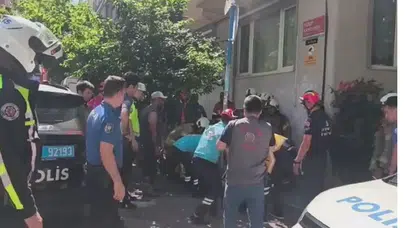 Kadıköy’de kentsel dönüşüm kabusu: Yıkım sırasında bina çöktü!