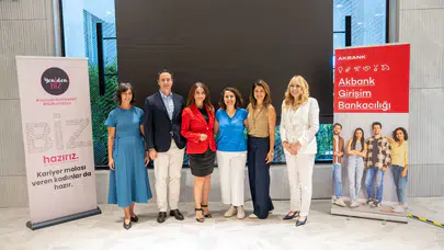 Akbank destekledi, YenidenBiz yetiştirdi: 25 yeni kadın girişimci ekosisteme kazandırıldı