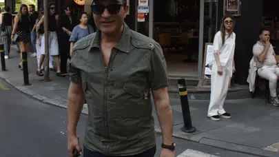 Rafet El Roman'ın yanındaki kadın kim?