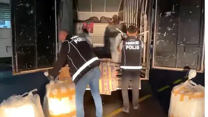 Zehir tacirlerinin kabusu oldular! 69 ilde bin 505 ekiple dev narkotik seferi